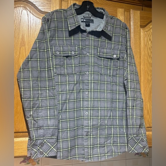 Oakley Plaid Cotton Flannel Button Up Shirt Men’s XL EUC - Picture 5 of 9
